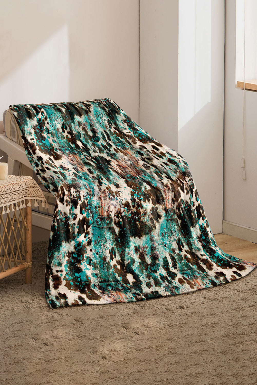 Multicolour Western Style Pattern Large Flannel Blanket-Bella Boutique Collective
