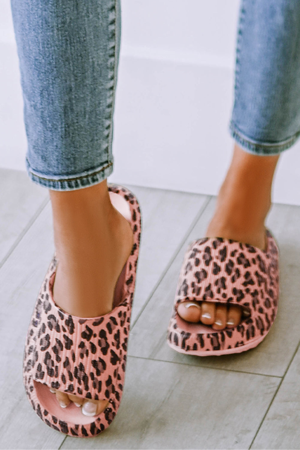 Pink Leopard Print Thick Sole Slip On Slippers-Bella Boutique Collective