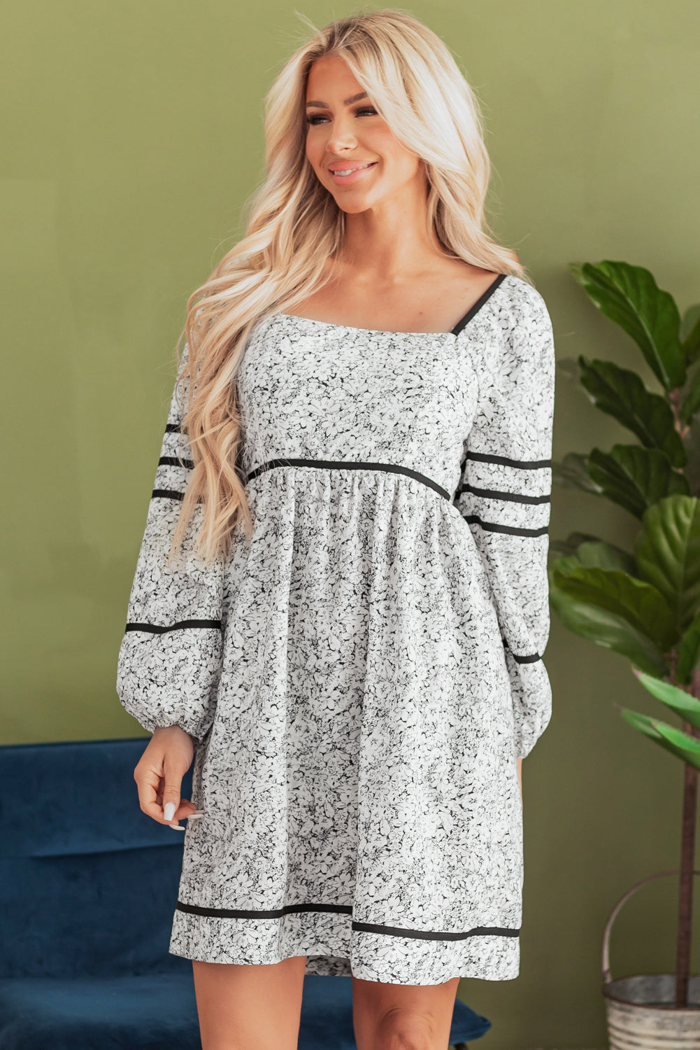 Gray Floral Print Open Back Balloon Sleeve Square Neck Mini Dress-Bella Boutique Collective