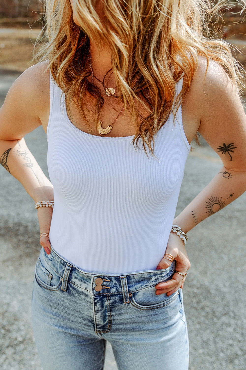Scoop Neck Sleeveless Bodysuit-Bella Boutique Collective