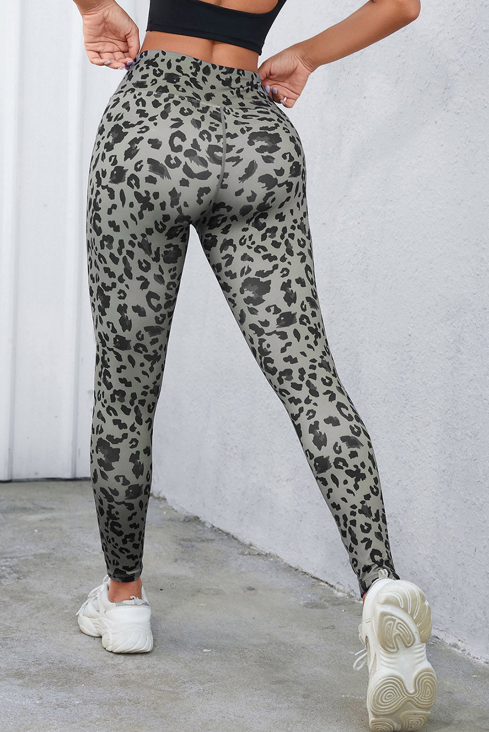 Gray Classic Leopard Print Active Leggings-Bella Boutique Collective