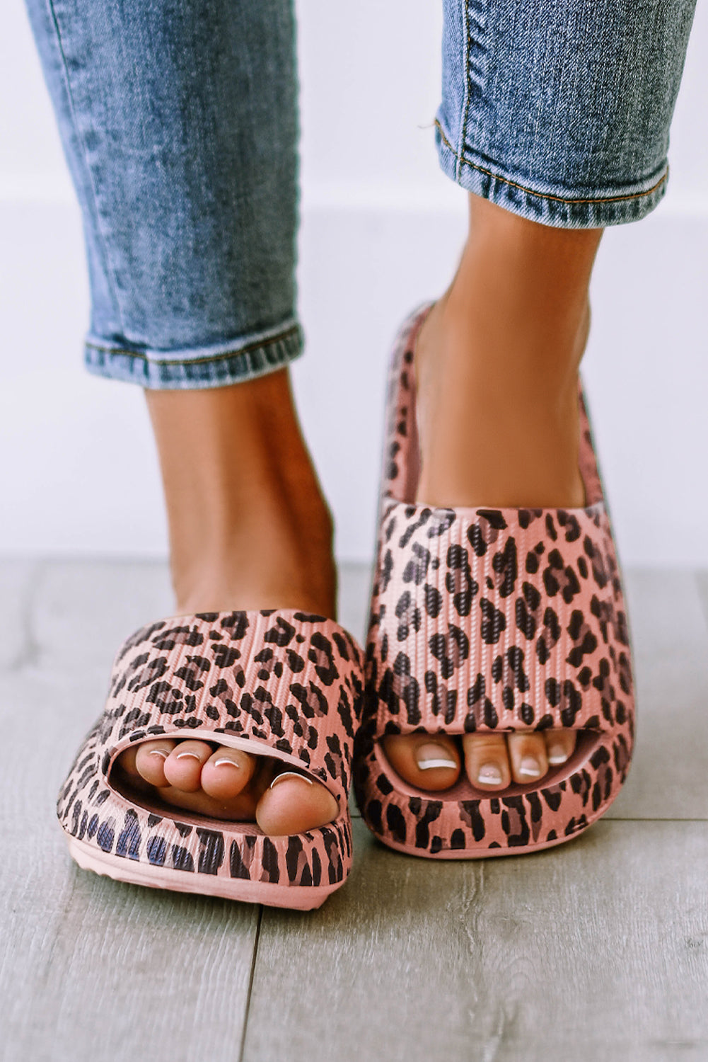Pink Leopard Print Thick Sole Slip On Slippers-Bella Boutique Collective
