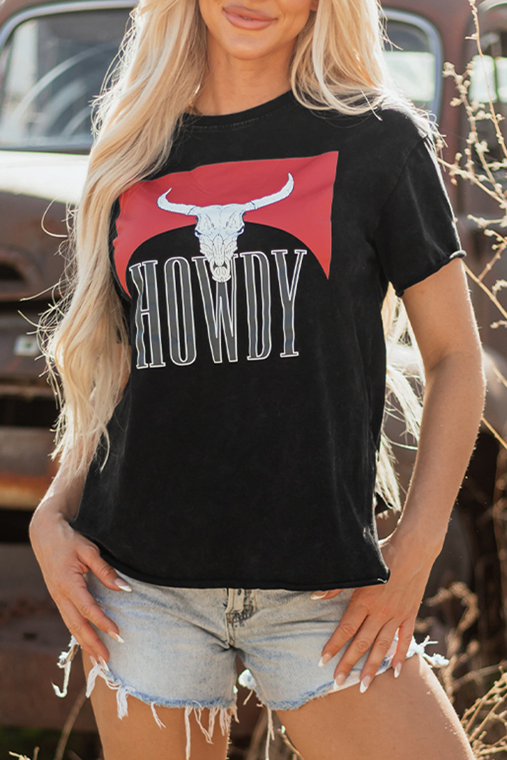 Black Western HOWDY Steer Head Print Side Slits Loose Fit T Shirt-Bella Boutique Collective
