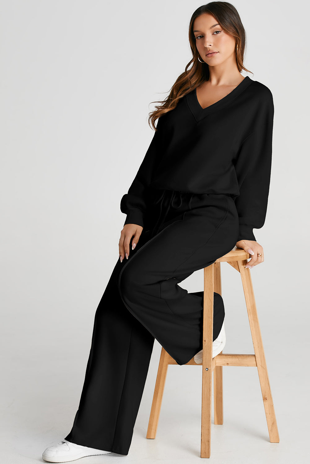 Black V Neck Cropped Seamed High Waist Sports Wear-Bella Boutique Collective